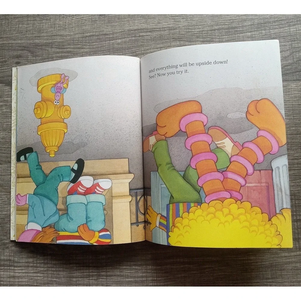 ORIGINAL Vintage 1993 Sesame Street Tickle Me‎ Elmo Golden Book